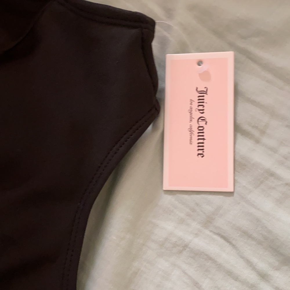 Swimsuit - Picture 4 of 8